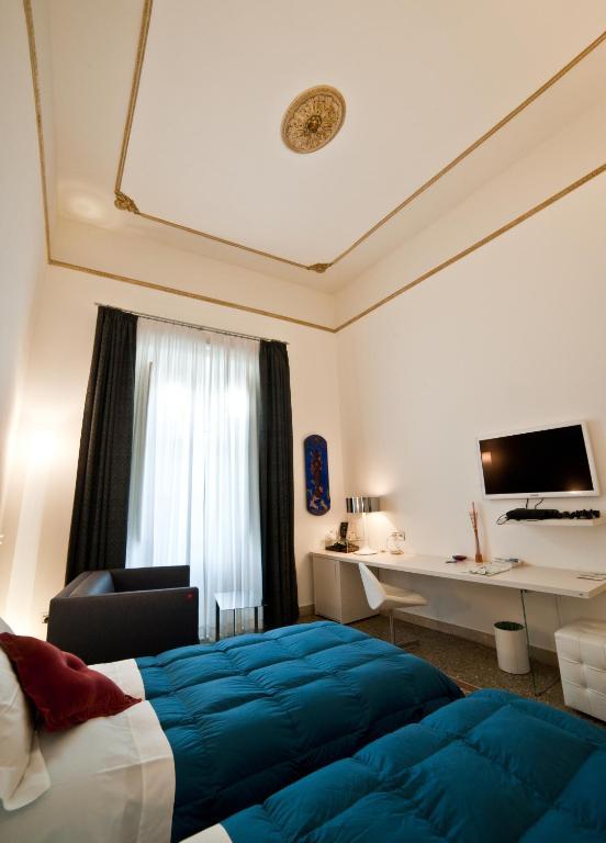 Town House Cavour Panzió Reggio di Calabria Szoba fotó