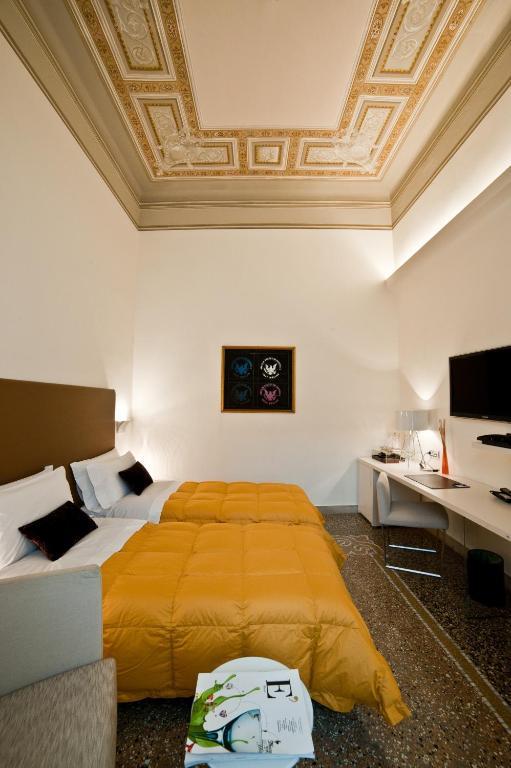 Town House Cavour Panzió Reggio di Calabria Szoba fotó