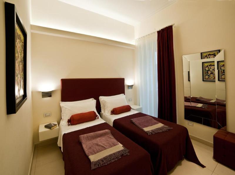 Town House Cavour Panzió Reggio di Calabria Kültér fotó
